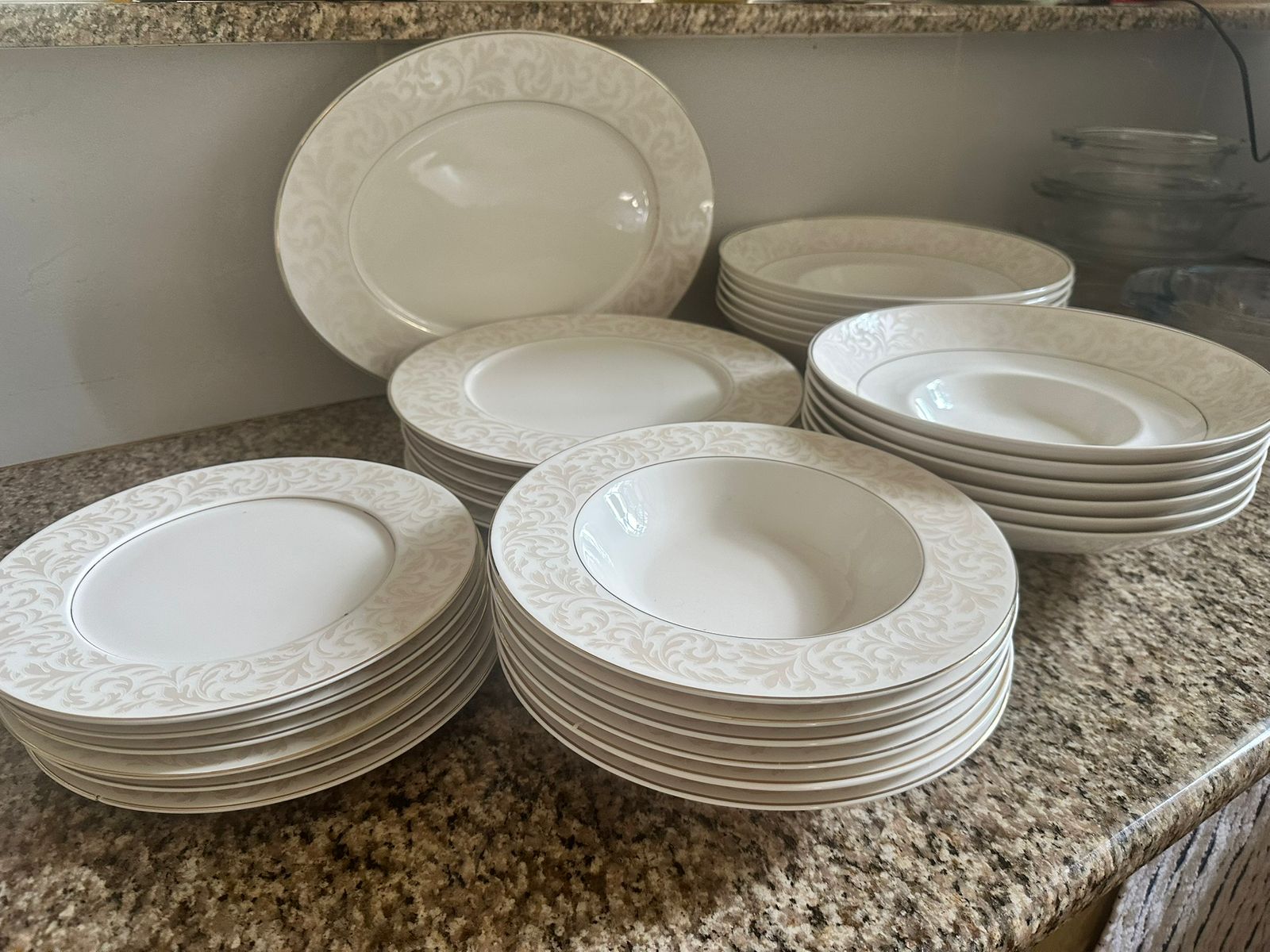 Clean Mikasa Parchment Dinner Set