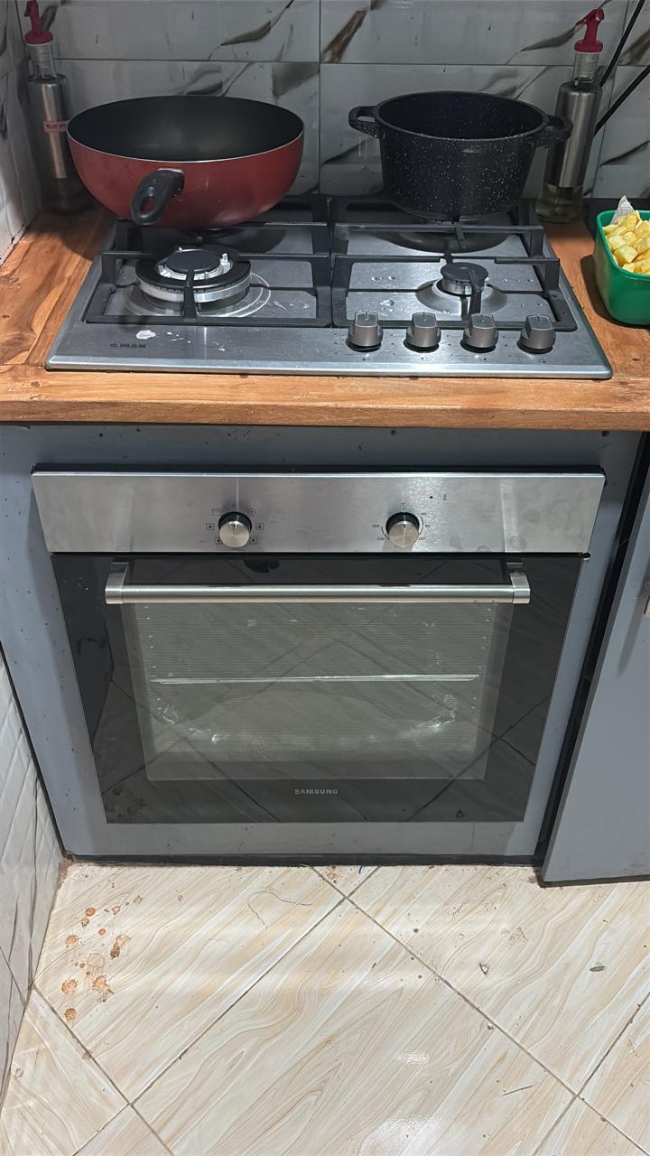 SAMSUNG OVEN BUILT-IN ELECTRIC MAK 4PLATES 4GAS BURNER 60X60