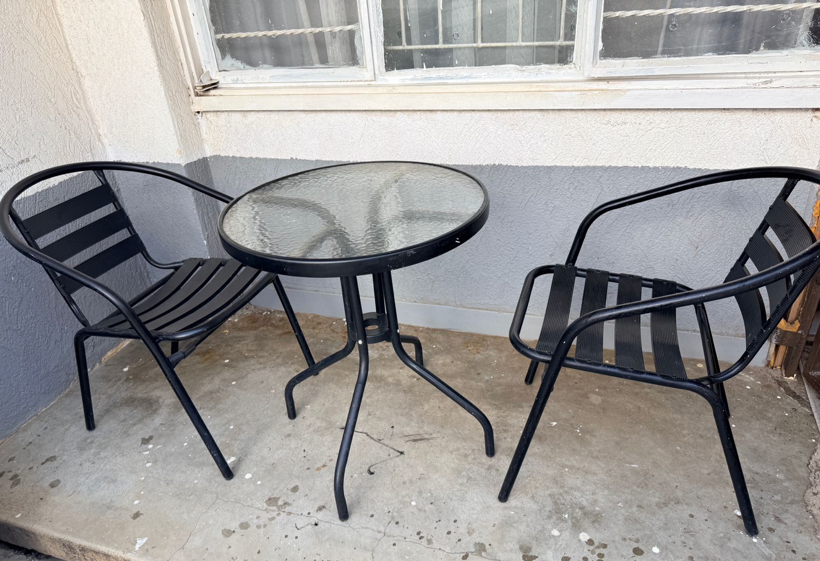 Cool 2 Seater Outdoor Bistro set