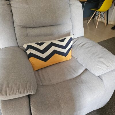 COMFORTABLE CREAM 6 SEATER RECLINER SOFA
