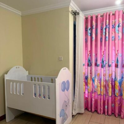 Sturdy White Baby Crib