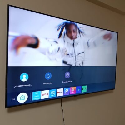 Used Samsung 55-Inch Crystal 4K UHD Smart TV