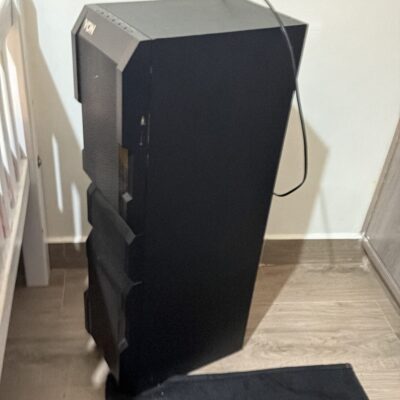 Slightly-Used Von Active Speaker