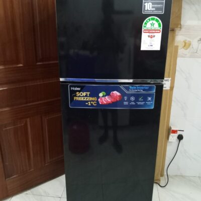 Reliable Haier 229L Double Door Black Fridge