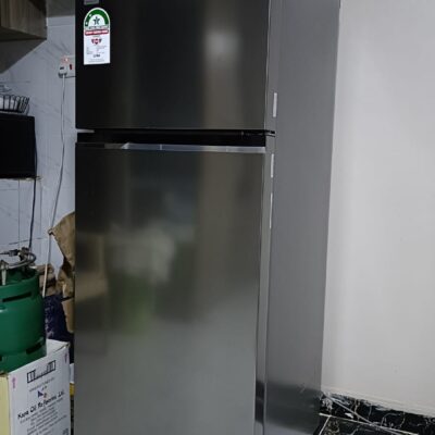 Clean 315L LG Smart Inverter Fridge