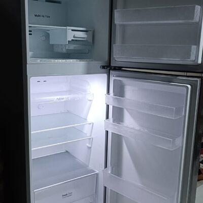Clean 315L LG Smart Inverter Fridge