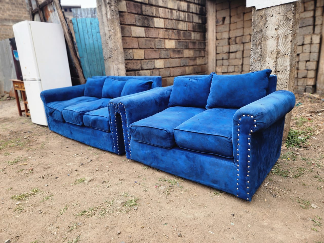 Used 5-Seater Chester Sofa Set