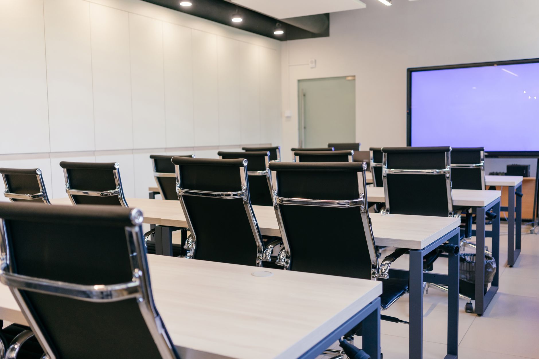 Bulk Used Furniture for Offices in Kenya: 7 Proven Ways to Cut Costs Without Cutting Corners (2026 Guide)