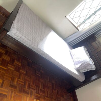 Pristine 4.5-Foot Wooden Bed with Mattress