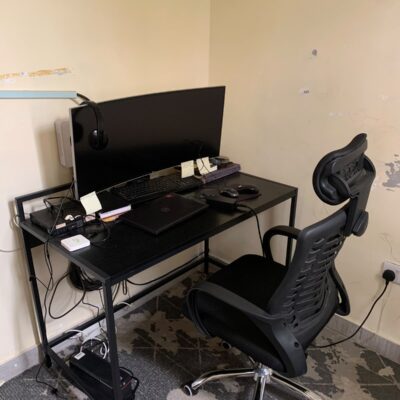 Pre Owned Office Table & Chair Set